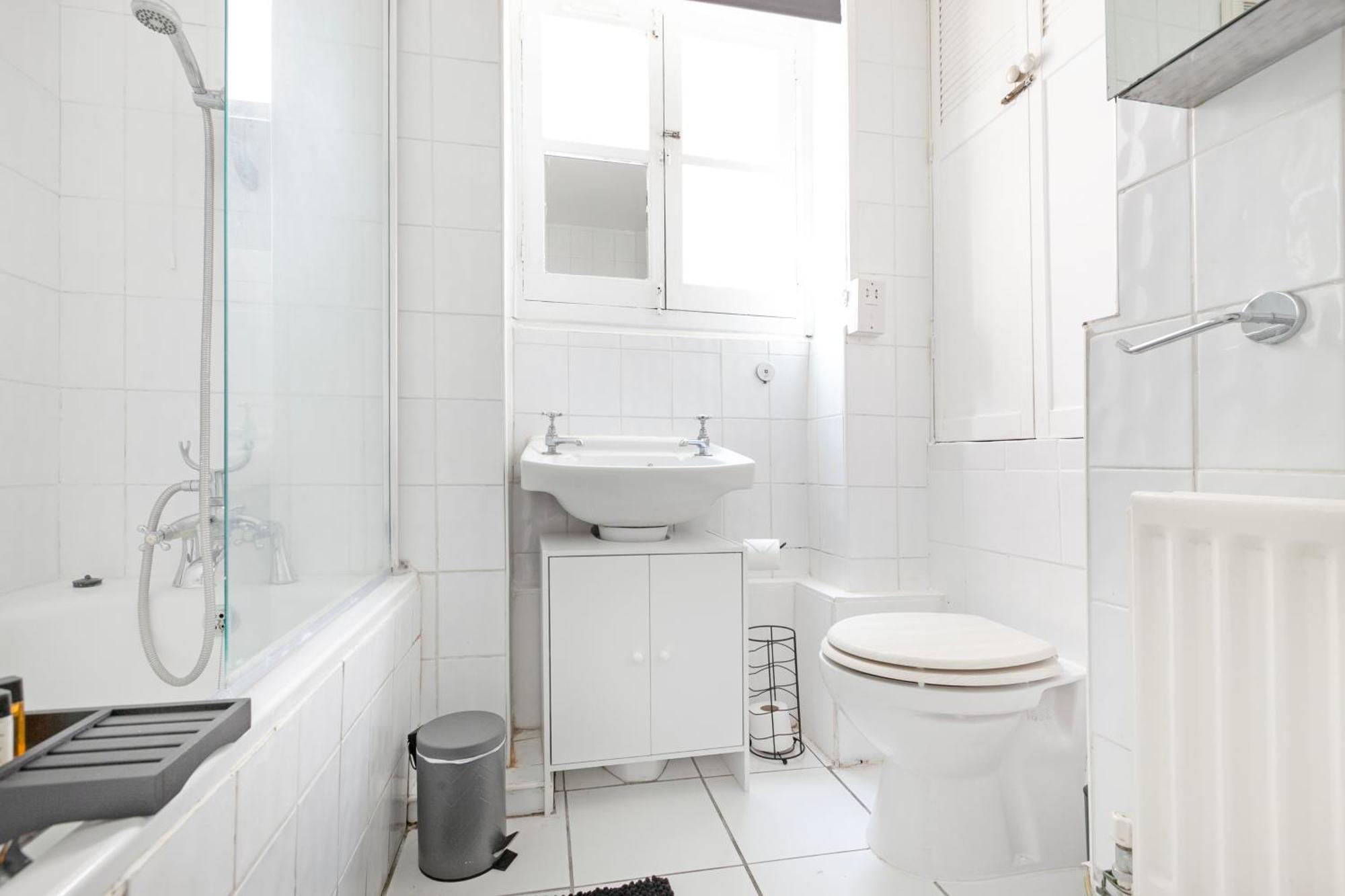 Beautiful One Bedroom Flat In Scott Ellis Gardens Londra Dış mekan fotoğraf