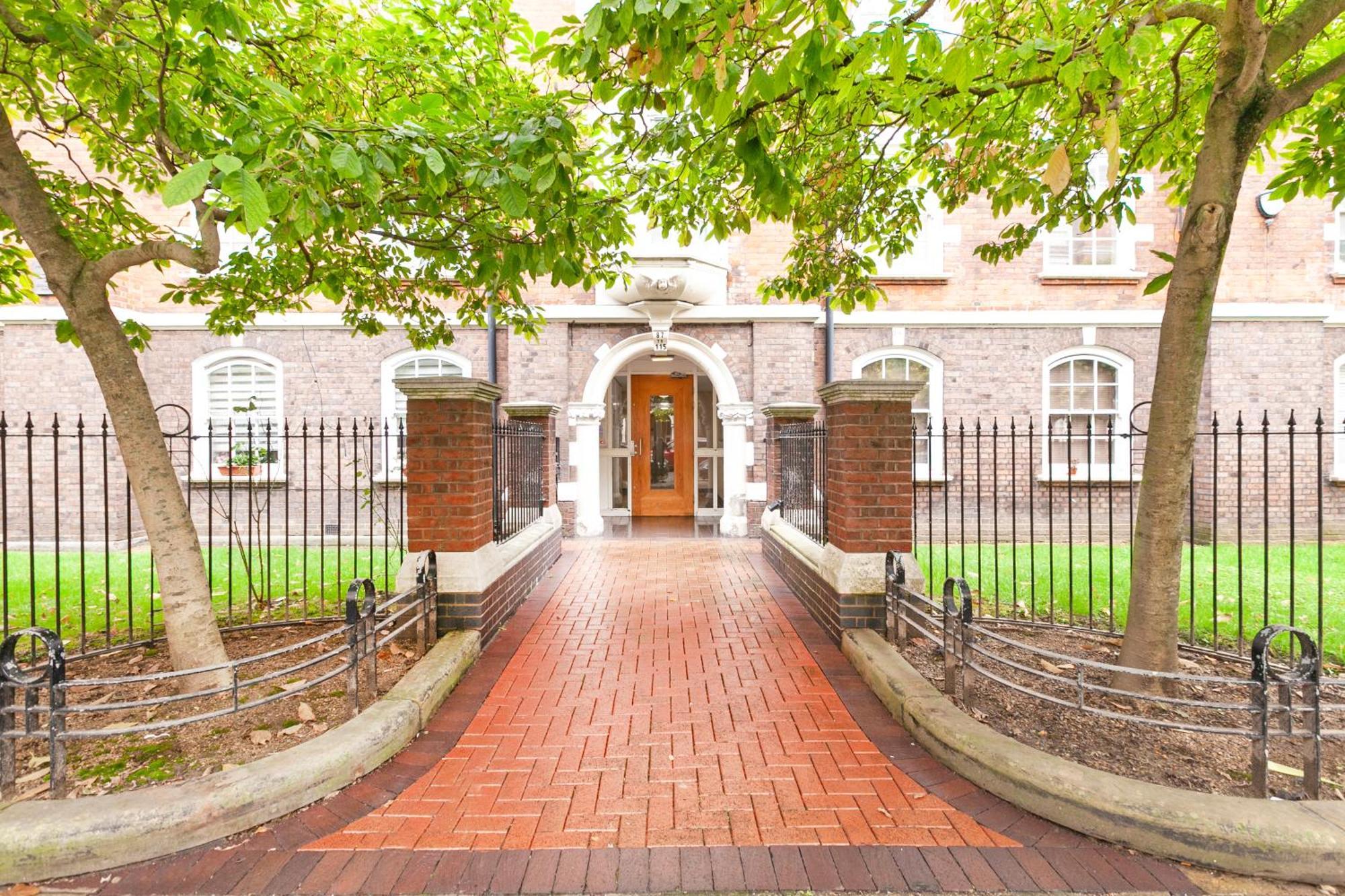 Beautiful One Bedroom Flat In Scott Ellis Gardens Londra Dış mekan fotoğraf